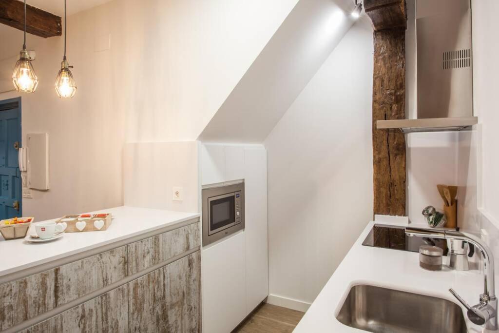 דירות בילבאו Bonito Apartamento, Nuevo Y En El Casco Viejo!!! מראה חיצוני תמונה