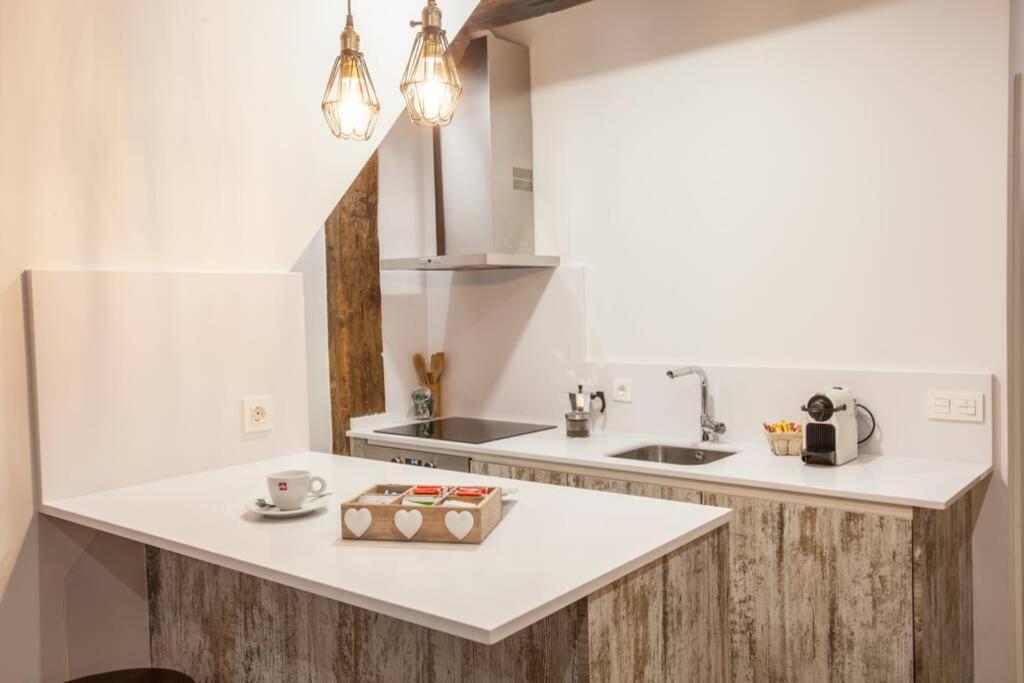 דירות בילבאו Bonito Apartamento, Nuevo Y En El Casco Viejo!!! מראה חיצוני תמונה