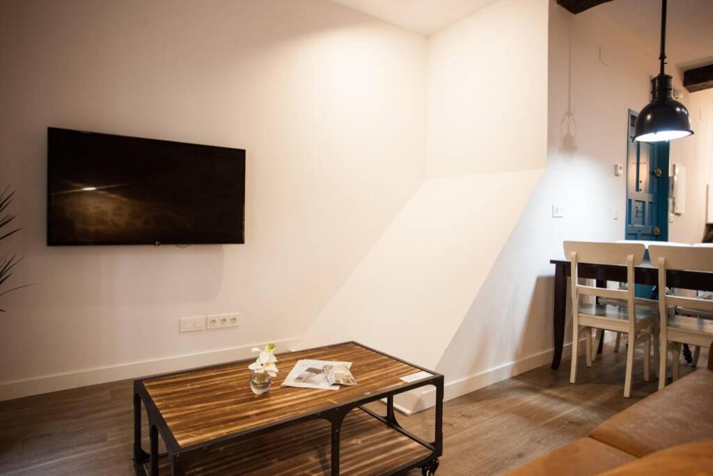 דירות בילבאו Bonito Apartamento, Nuevo Y En El Casco Viejo!!! מראה חיצוני תמונה